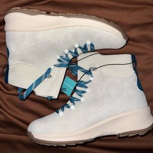 Maurice’s Addie Hiker Hybrid Boot- SEE DESCRIPTION!!